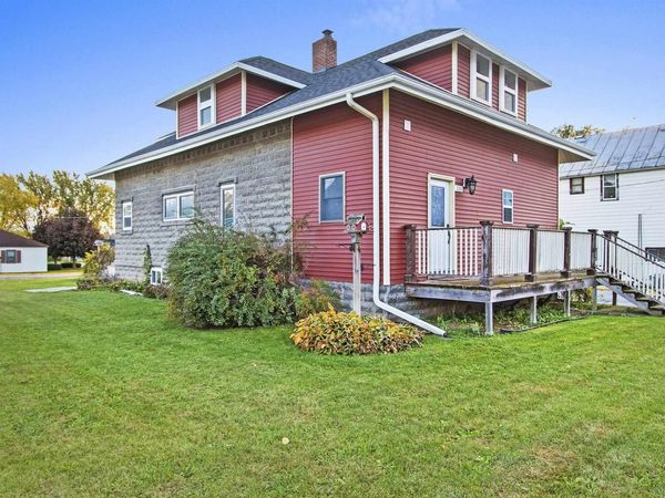 339 W MAIN STREET, Lena, WI 54139