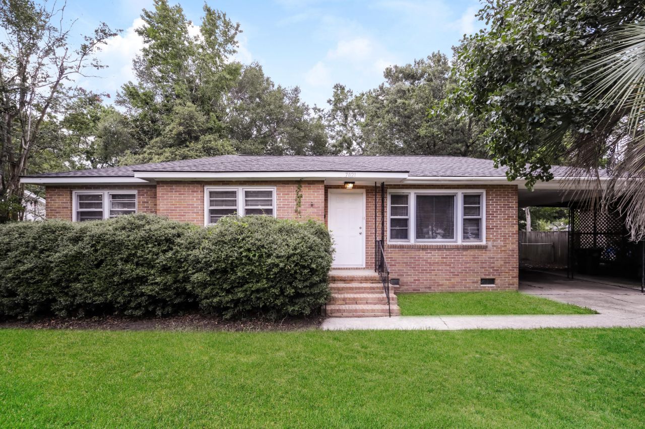 7021 Midland Drive Photo 1