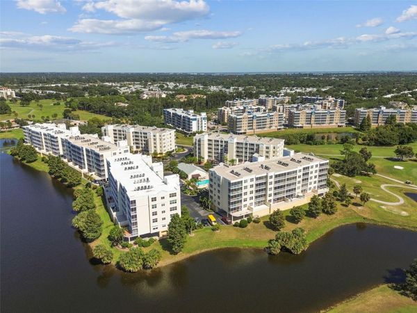 1200 COUNTRY CLUB DRIVE, Unit 2405, LARGO, FL 33771