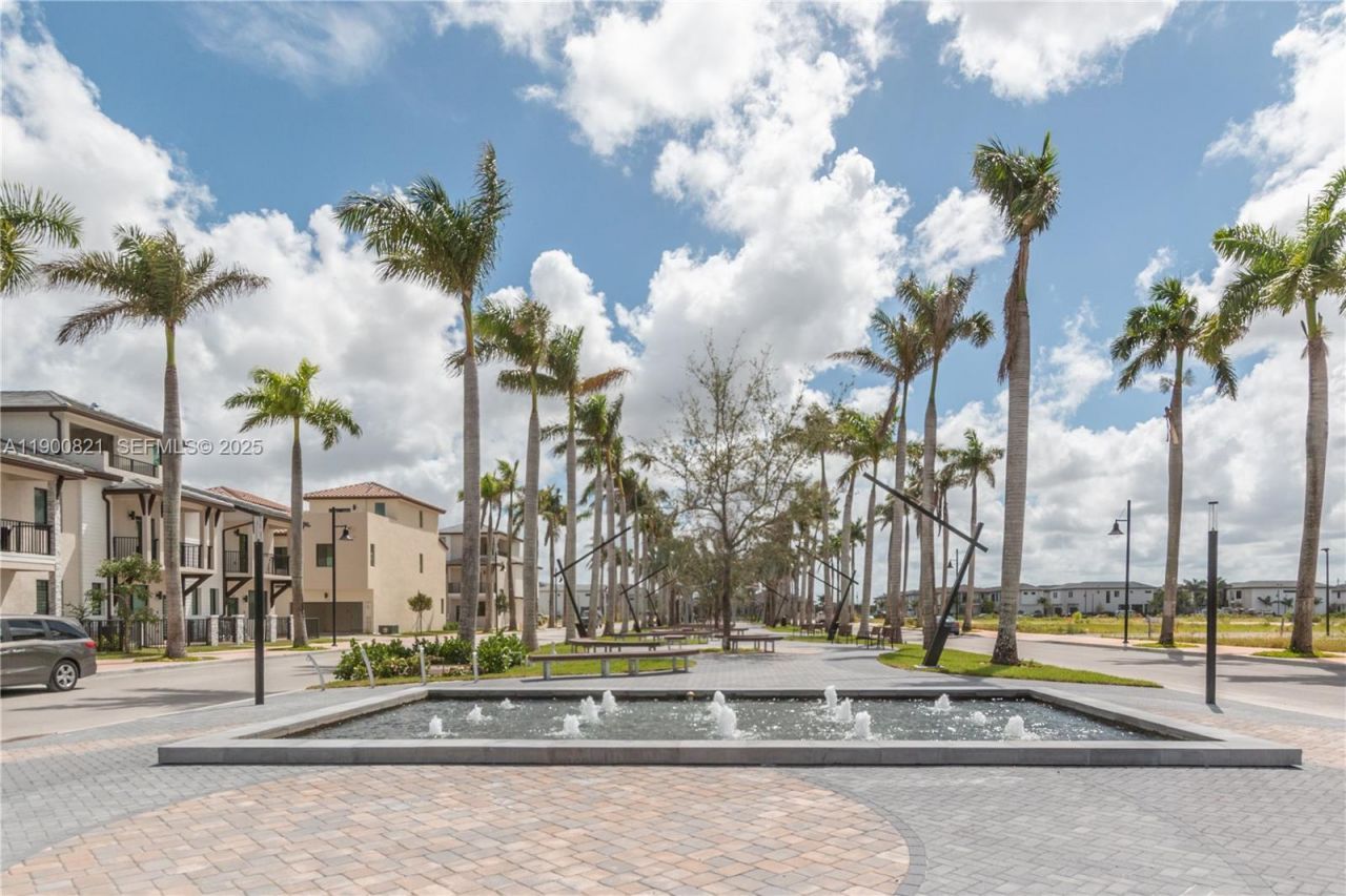 4640 NW 84th Ave, Unit 46, Doral, FL 33166 Photo