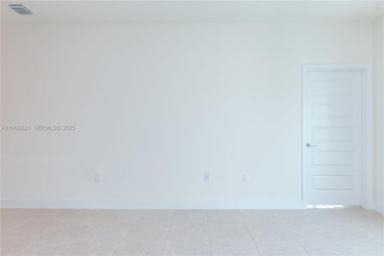 4640 NW 84th Ave, Unit 46, Doral, FL 33166 Photo