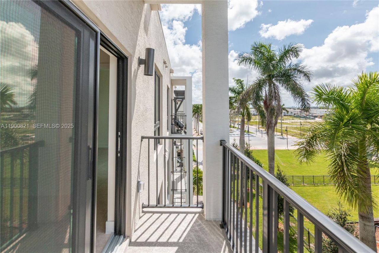 4640 NW 84th Ave, Unit 46, Doral, FL 33166 Photo