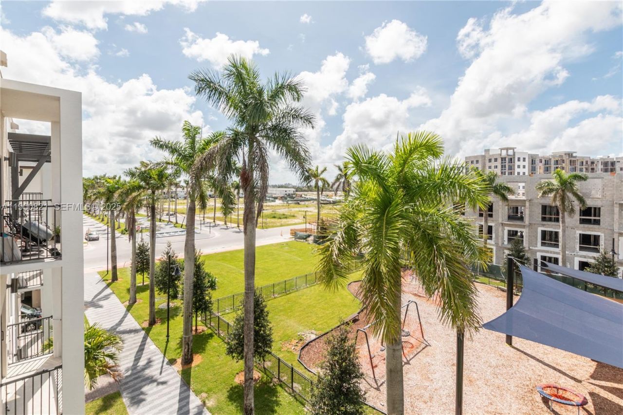 4640 NW 84th Ave, Unit 46, Doral, FL 33166 Photo