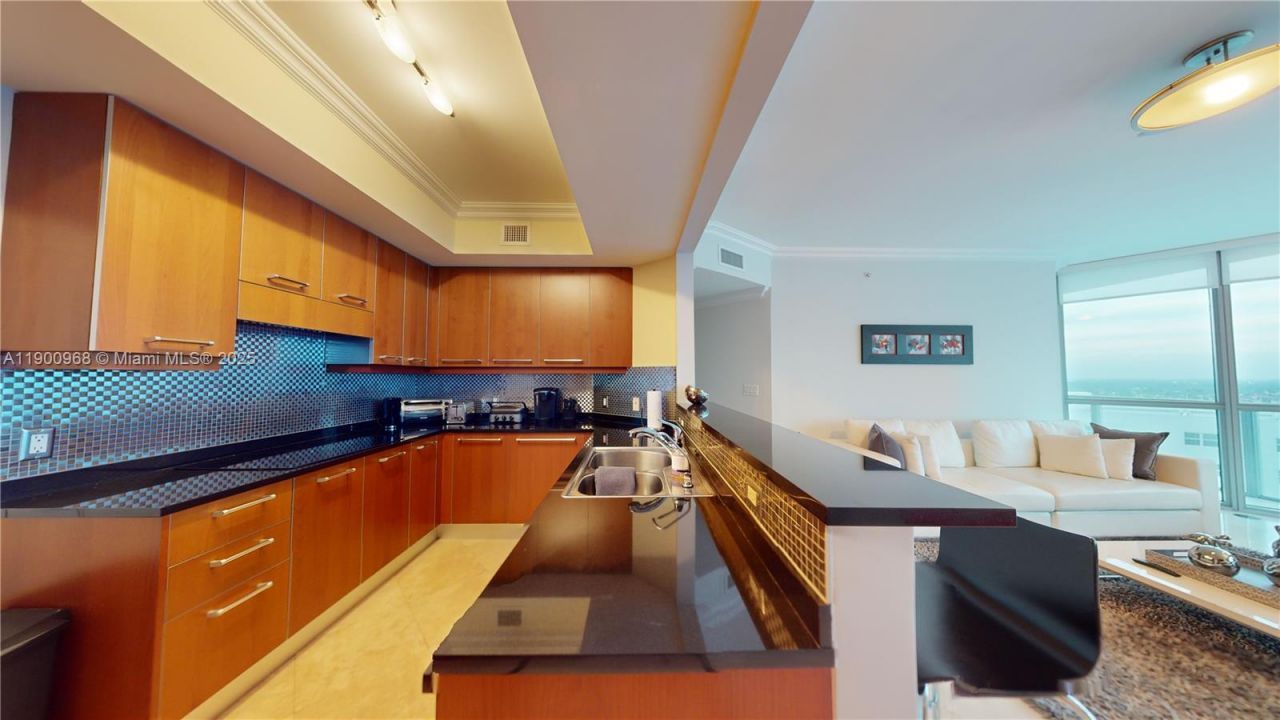 3101 S Ocean Dr, Unit 1705, Hollywood, FL 33019 Photo