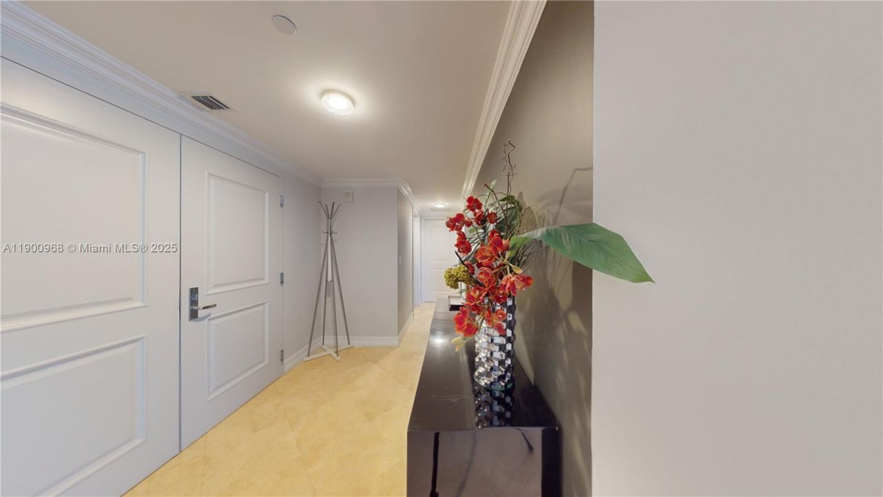 3101 S Ocean Dr, Unit 1705, Hollywood, FL 33019 Photo