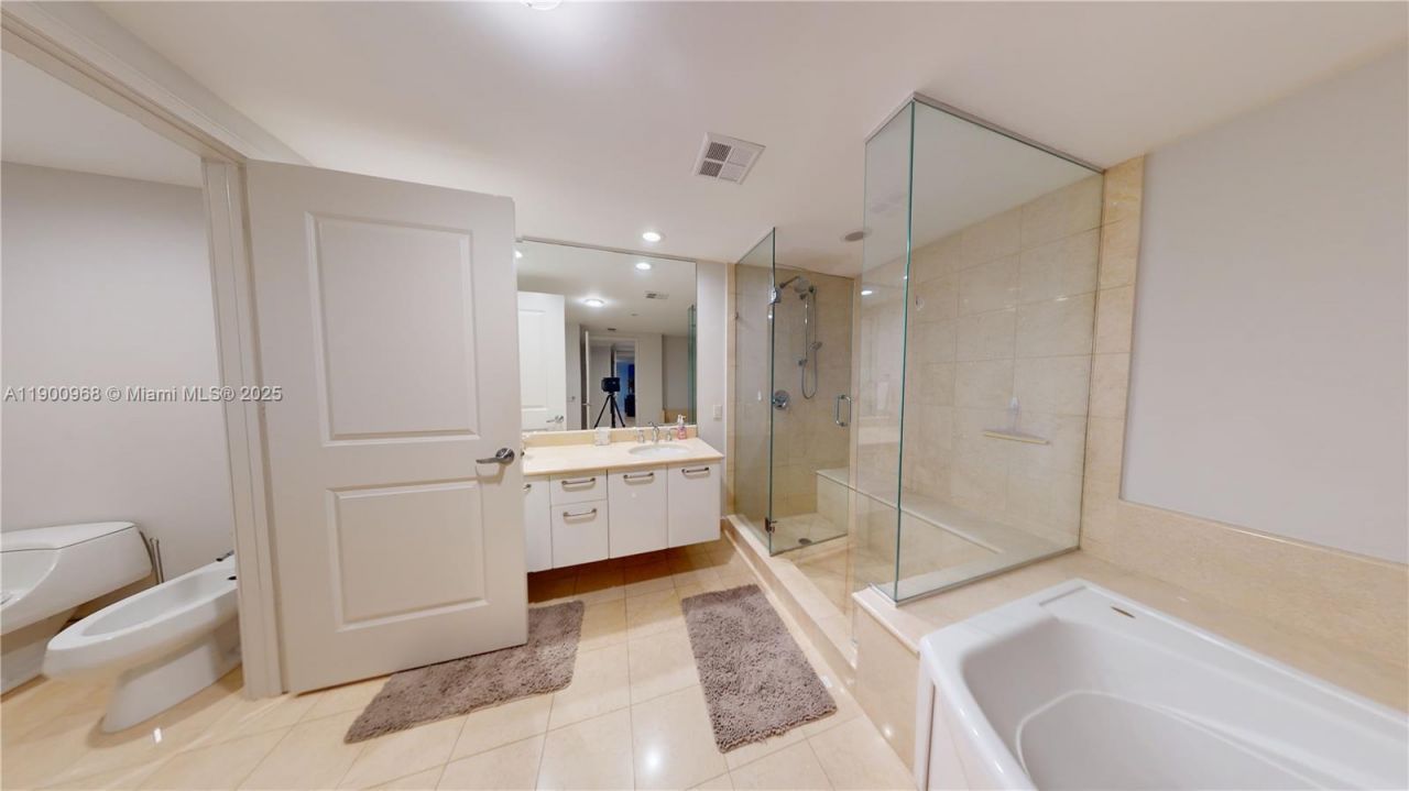 3101 S Ocean Dr, Unit 1705, Hollywood, FL 33019 Photo