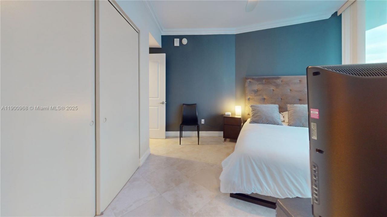 3101 S Ocean Dr, Unit 1705, Hollywood, FL 33019 Photo