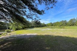 3010 S Hwy 17a photo 4