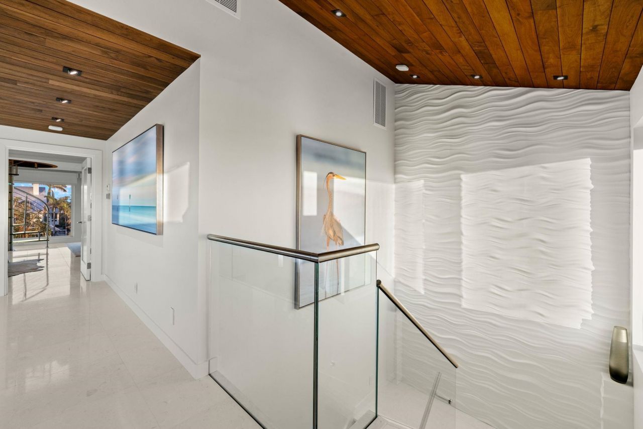 1290 Bay Drive, Sanibel, FL 33957 Photo