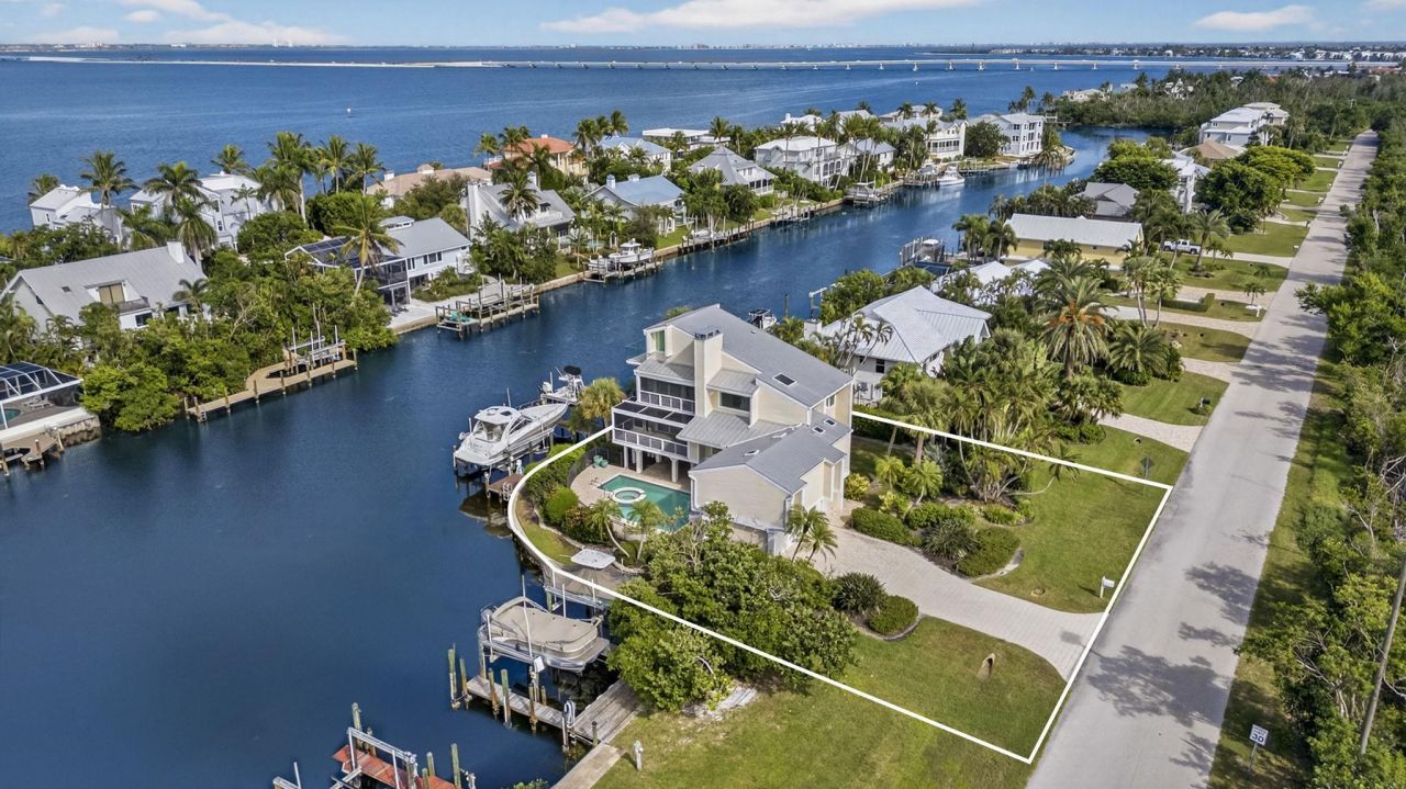 1290 Bay Drive, Sanibel, FL 33957 Photo