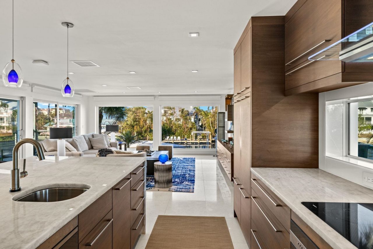 1290 Bay Drive, Sanibel, FL 33957 Photo