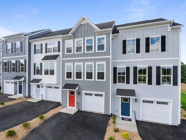 4643 FOUNTAINBRIDGE CT, ROCKINGHAM, VA 22801