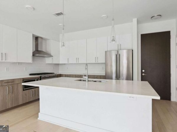 775 Juniper Street NE, Unit 614, Atlanta, GA 30308