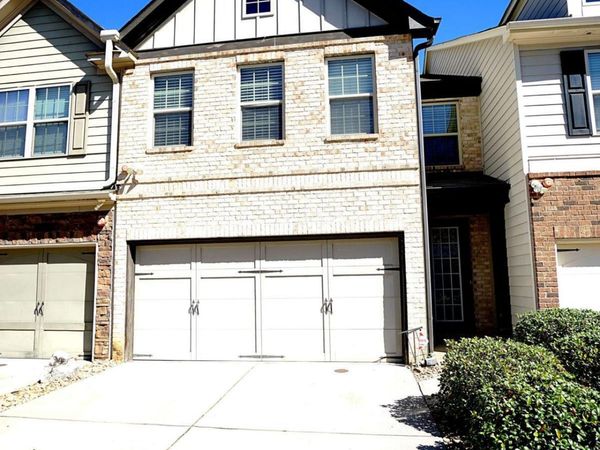 923 Spicy Oak Drive, Lawrenceville, GA 30044