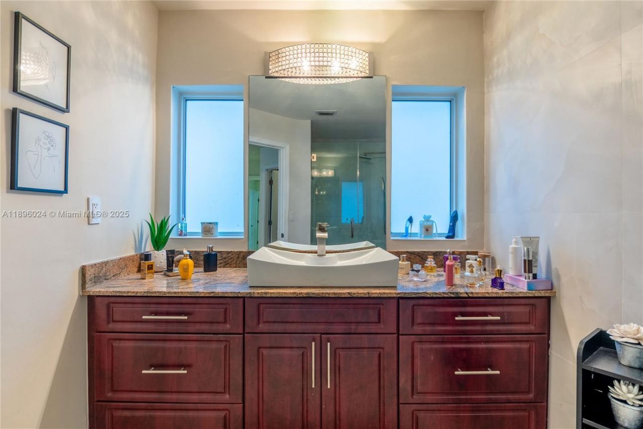 10820 SW 125th St, Miami, FL 33176 Photo