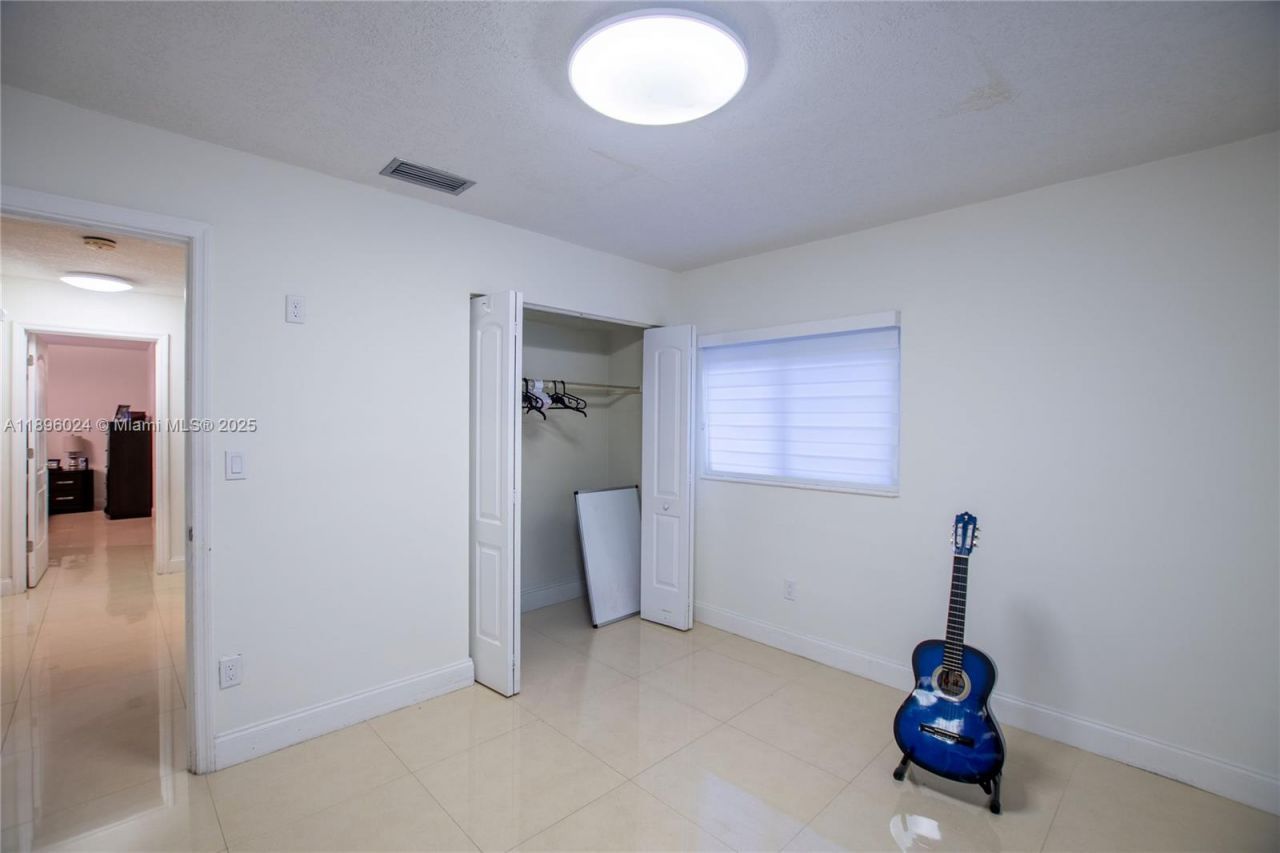 10820 SW 125th St, Miami, FL 33176 Photo