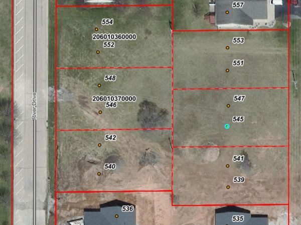 545 N WISCONSIN STREET, Berlin, WI 54923