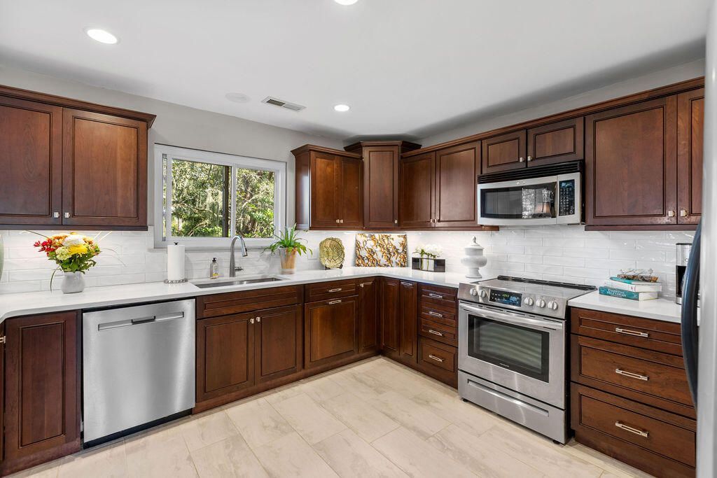 2549 Clear Marsh Road Photo 19