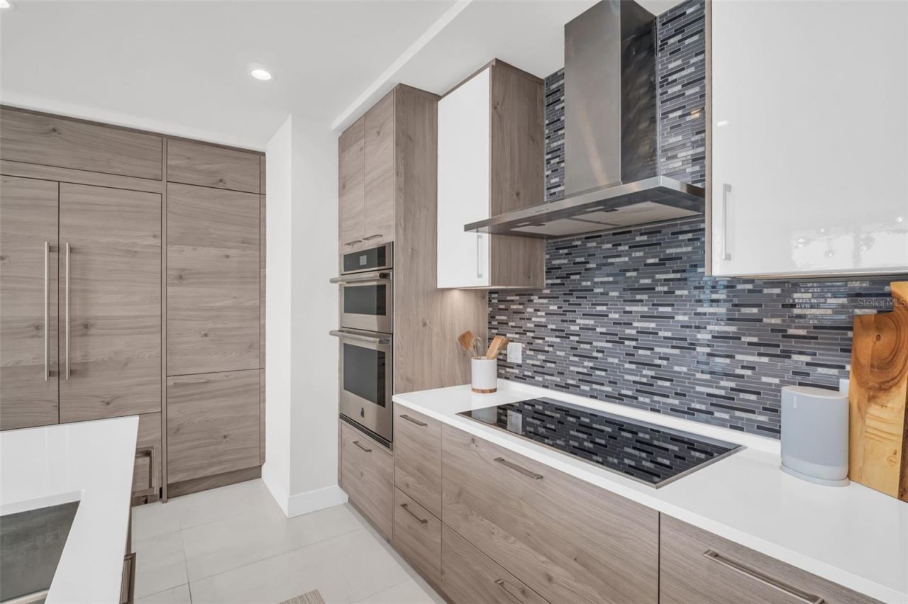 301 1st Street S, Unit 2105, Saint Petersburg, FL 33701 Photo