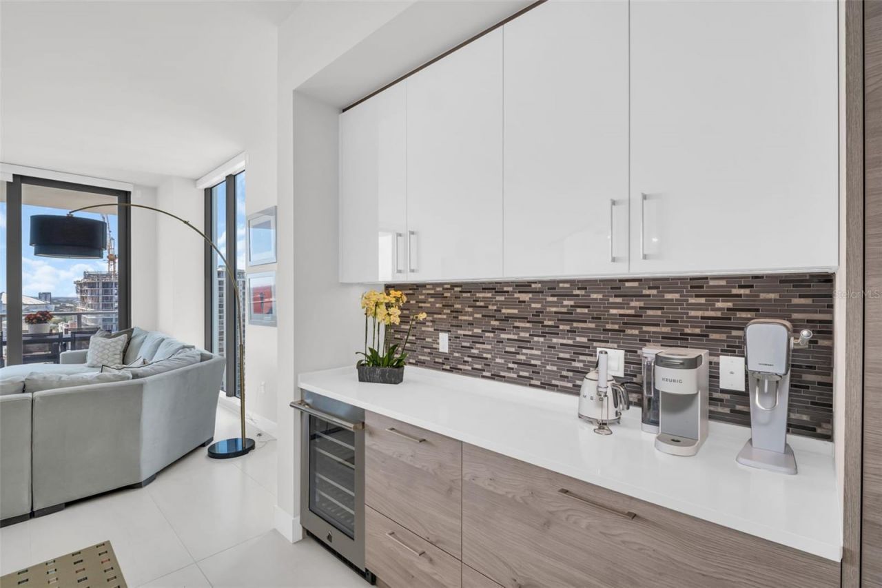 301 1st Street S, Unit 2105, Saint Petersburg, FL 33701 Photo