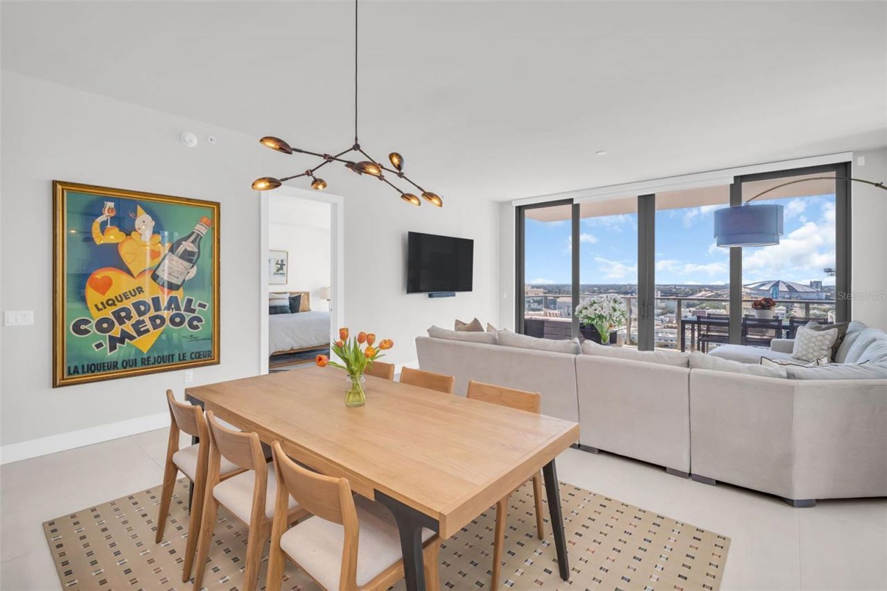 301 1st Street S, Unit 2105, Saint Petersburg, FL 33701 Photo