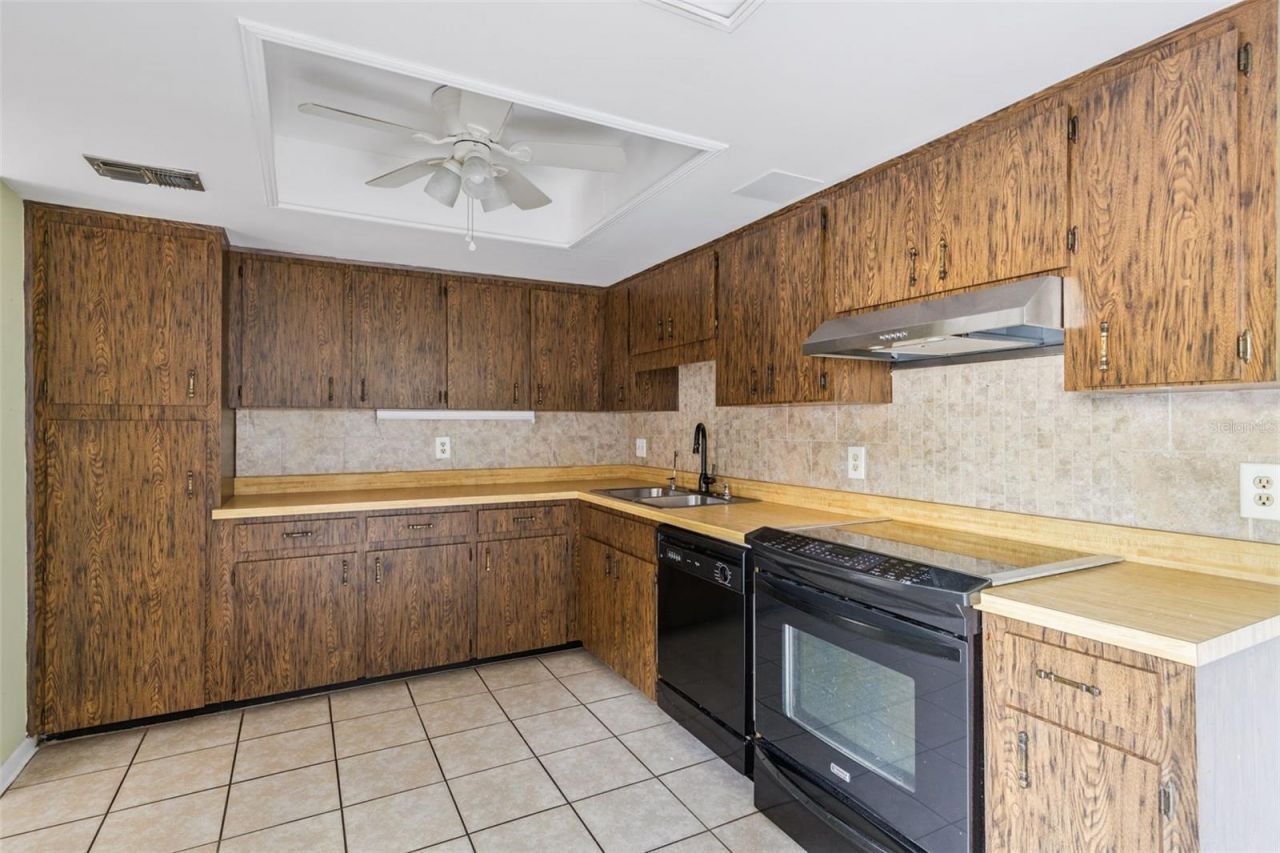 685 Woodridge Drive, Fern Park, FL 32730 Photo