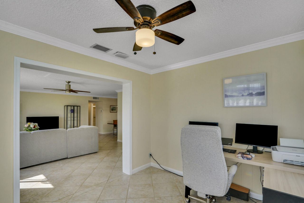 202 High Point Terrace W, Unit A, Delray Beach, FL 33445 Photo