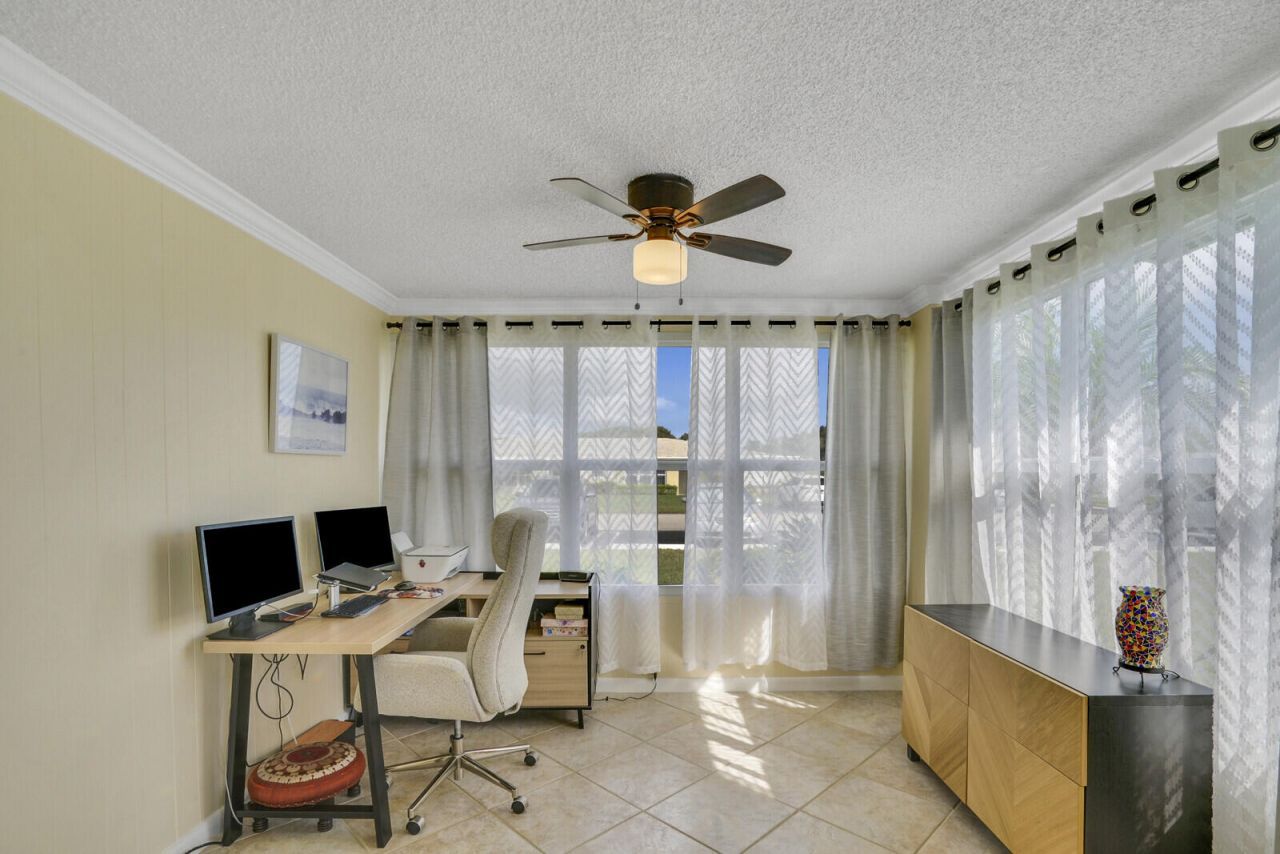 202 High Point Terrace W, Unit A, Delray Beach, FL 33445 Photo