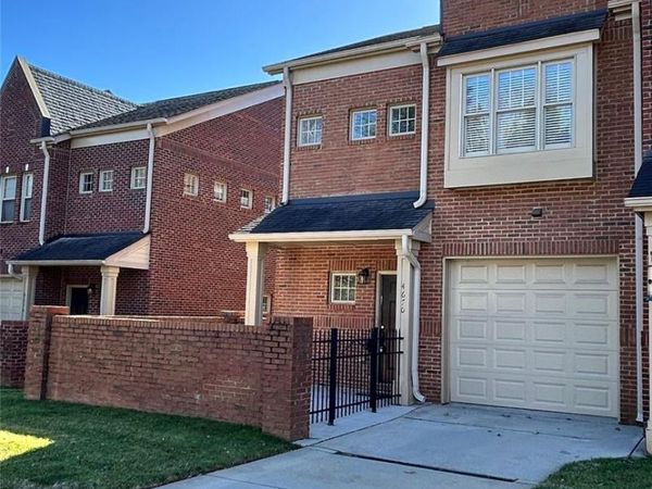 4670 Dabney Vigor Drive, Charlotte, NC 28209