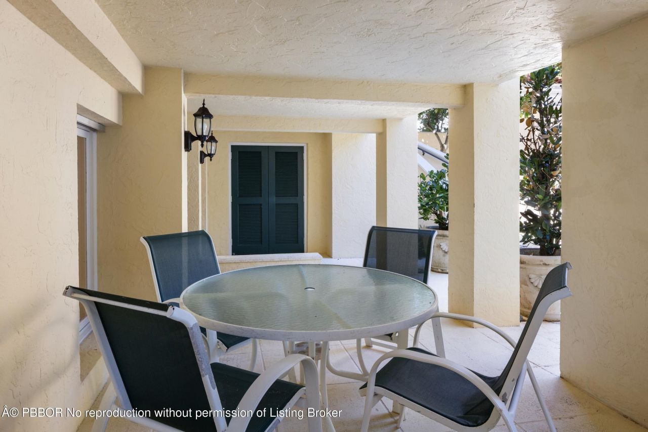 1550 S Ocean Boulevard, Palm Beach, FL 33480 Photo