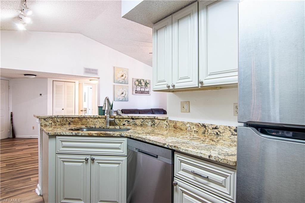 13615 Eagle Ridge Dr, Unit 1633, Fort Myers, FL 33912 Photo