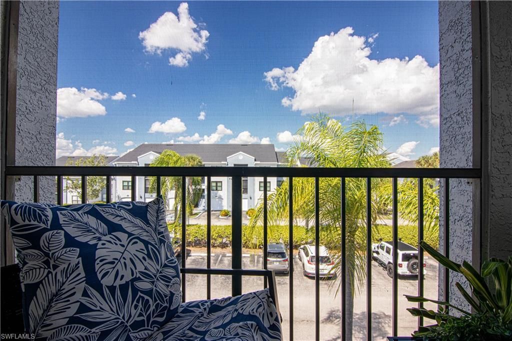 13615 Eagle Ridge Dr, Unit 1633, Fort Myers, FL 33912 Photo