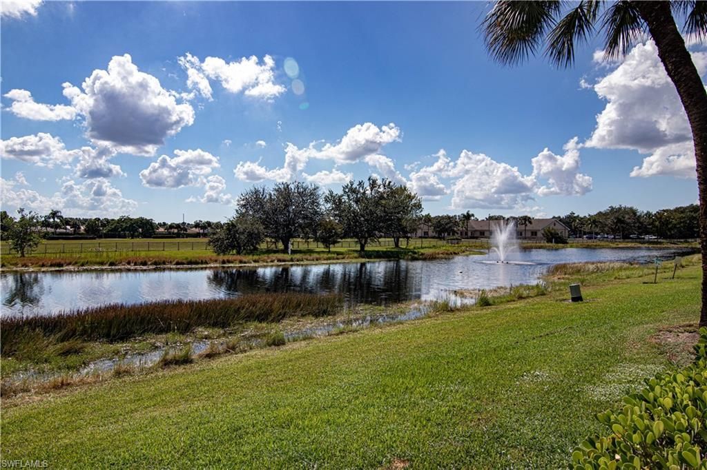 13615 Eagle Ridge Dr, Unit 1633, Fort Myers, FL 33912 Photo