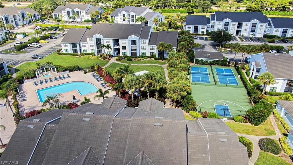 13615 Eagle Ridge Dr, Unit 1633, Fort Myers, FL 33912 Photo