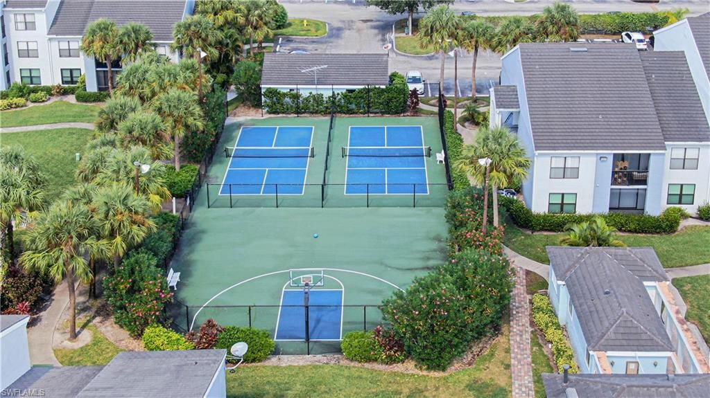13615 Eagle Ridge Dr, Unit 1633, Fort Myers, FL 33912 Photo