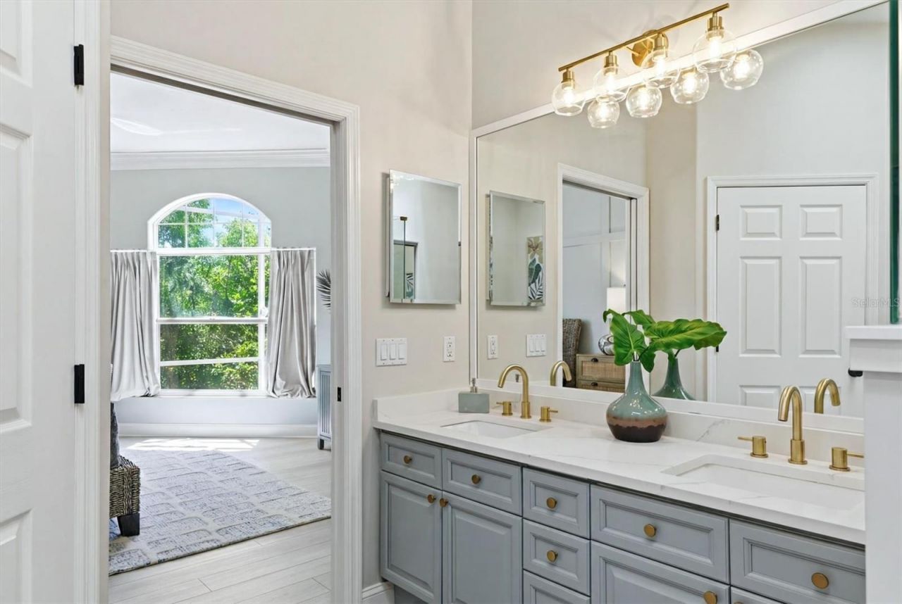1703 Starling Drive, Unit 1703, Sarasota, FL 34231 Photo