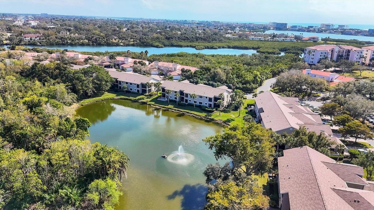 1703 Starling Drive, Unit 1703, Sarasota, FL 34231 Photo