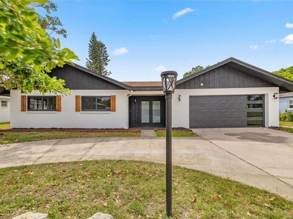 1218 SE 4TH AVENUE, CRYSTAL RIVER, FL 34429