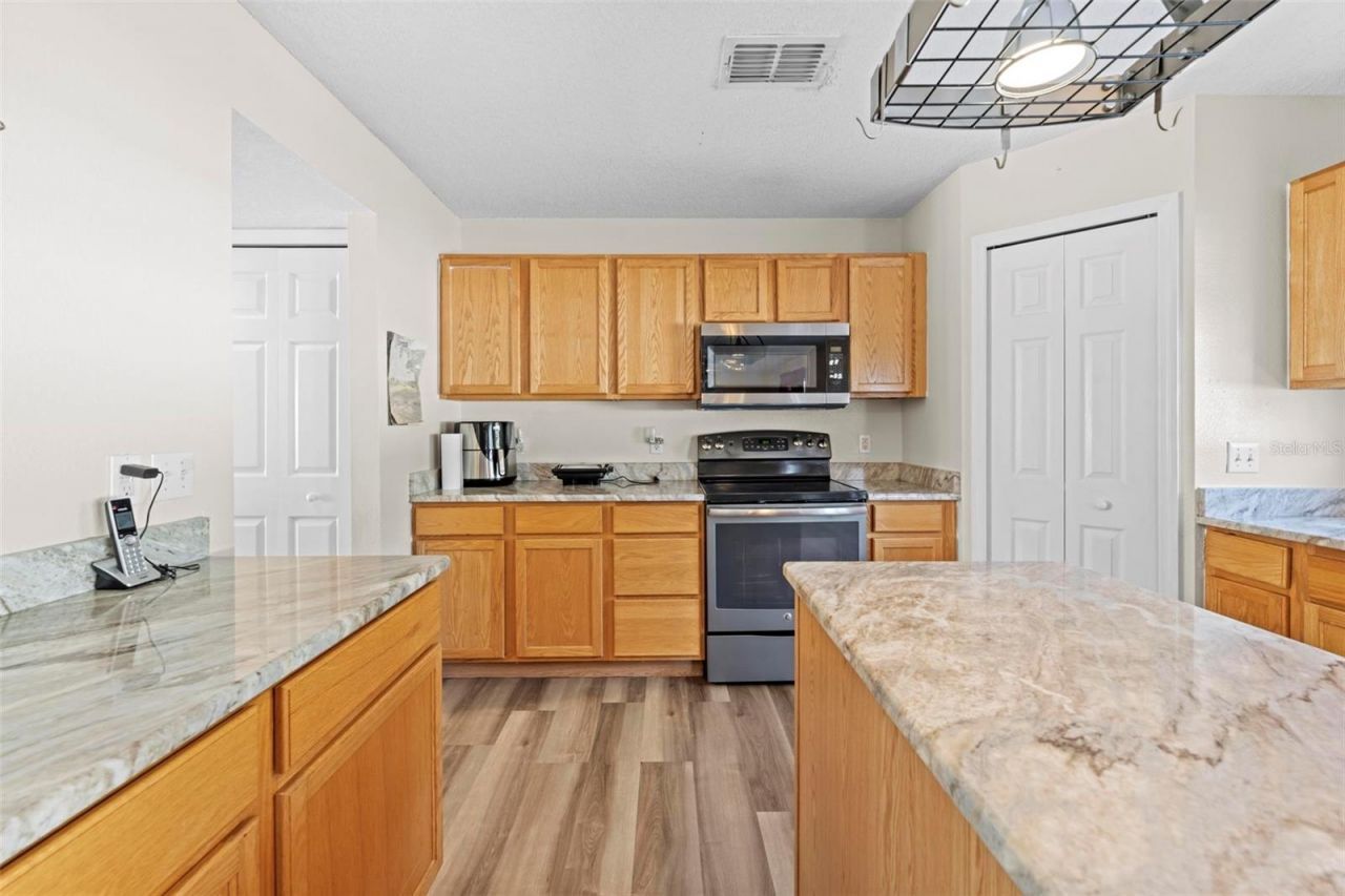 7319 Lagoon Road, Spring Hill, FL 34606 Photo