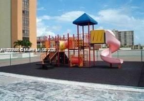 17021 N Bay Rd, Unit 123, Sunny Isles Beach, FL 33160 Photo