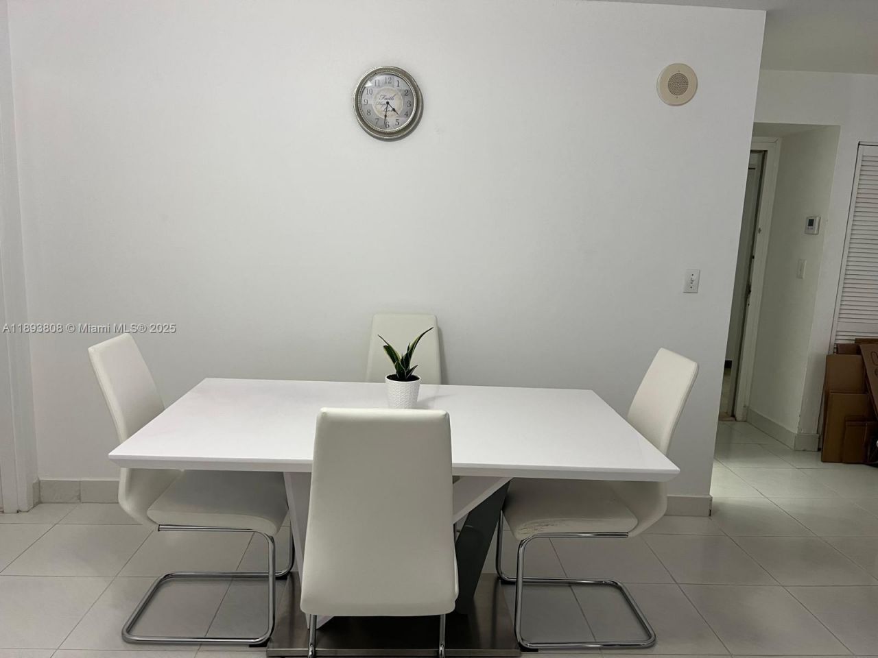 17021 N Bay Rd, Unit 123, Sunny Isles Beach, FL 33160 Photo