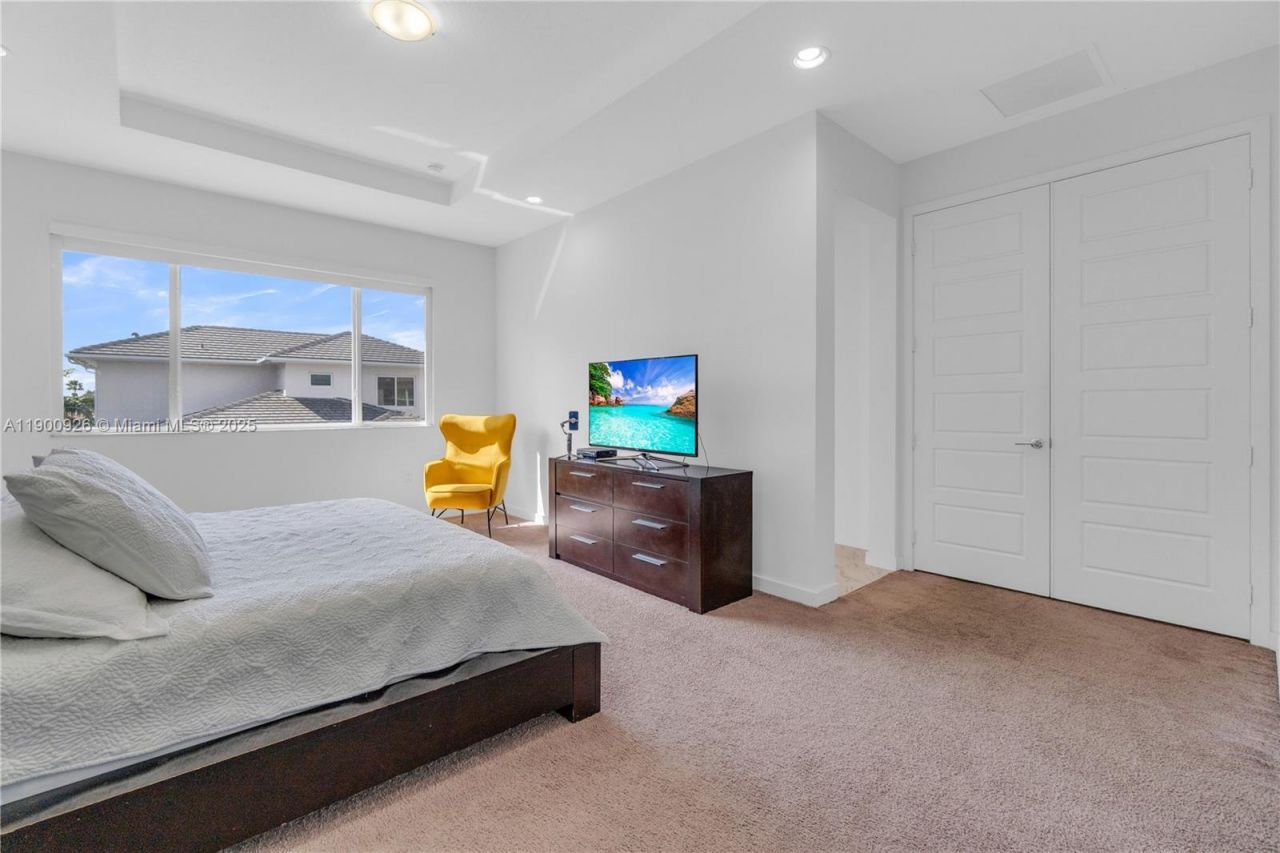 15288 SW 176th Ter, Miami, FL 33187 Photo