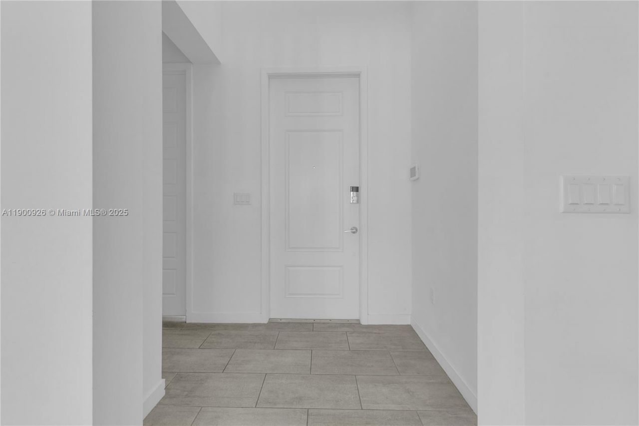 15288 SW 176th Ter, Miami, FL 33187 Photo