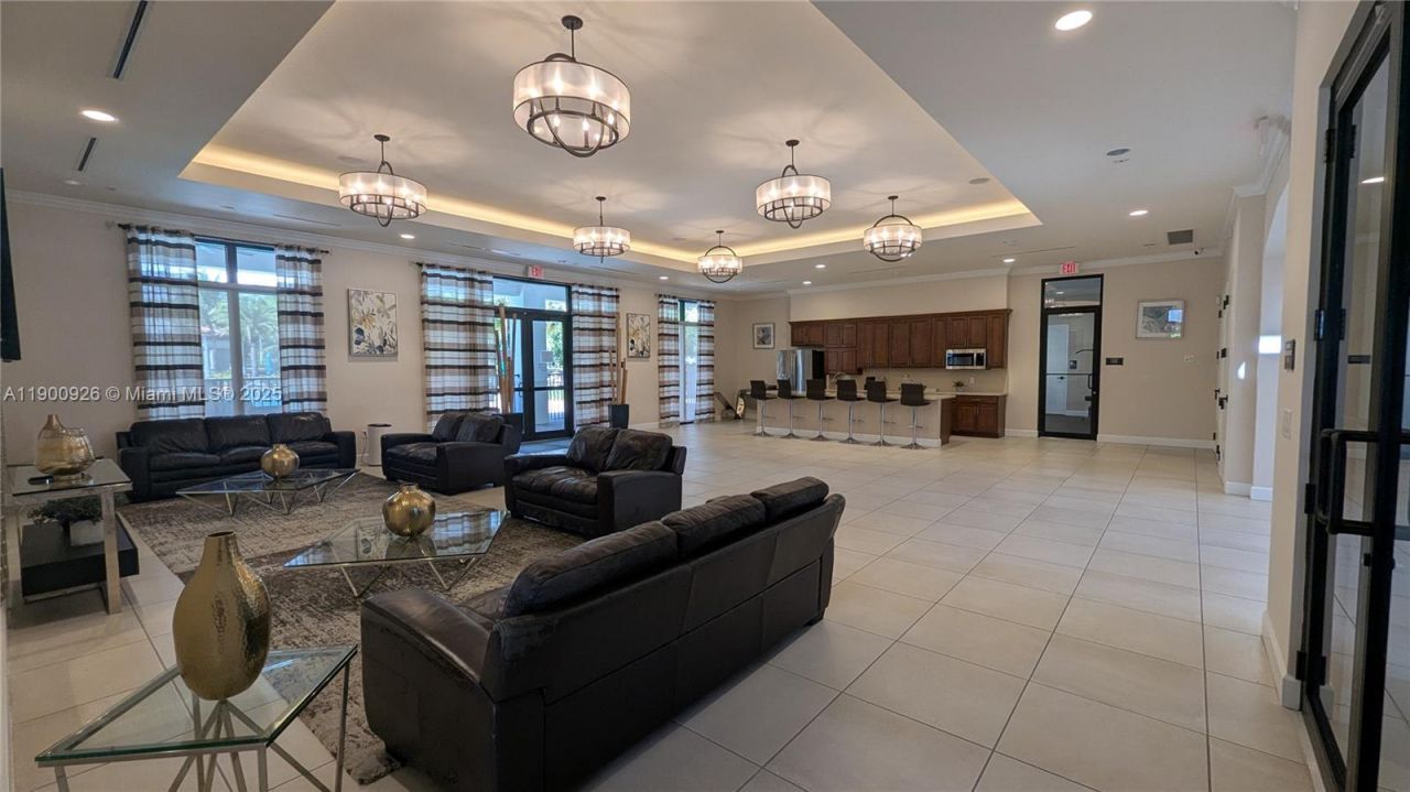 15288 SW 176th Ter, Miami, FL 33187 Photo