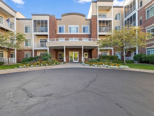 8200 W 33rd Street, Unit 222, Saint Louis Park, MN 55426