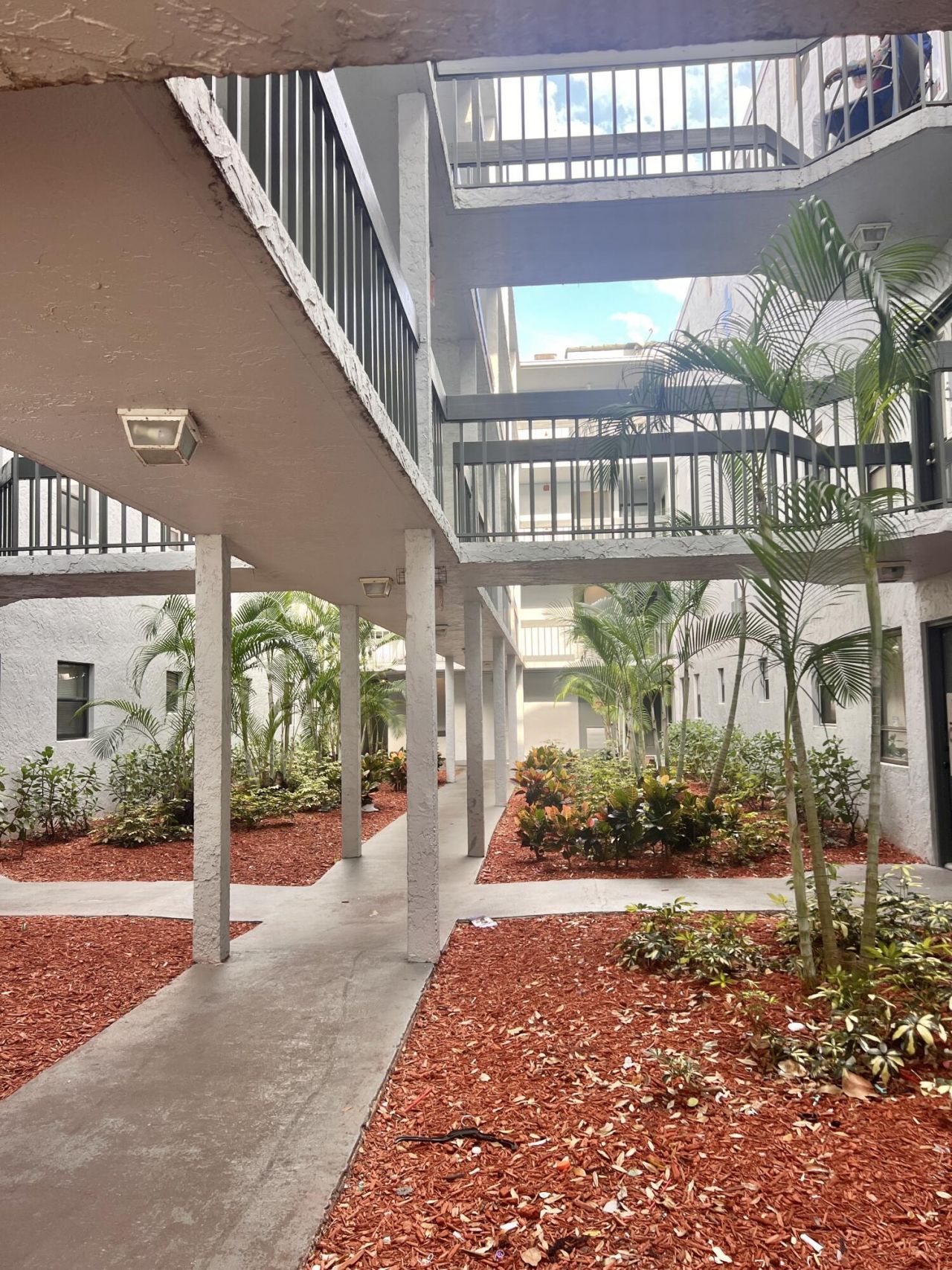 1820 N Congress Avenue, Unit 410, West Palm Beach, FL 33401 Photo