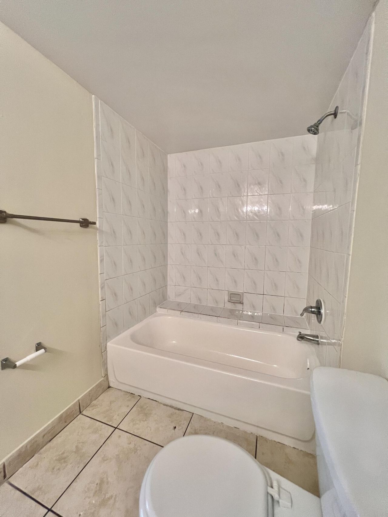 1820 N Congress Avenue, Unit 410, West Palm Beach, FL 33401 Photo