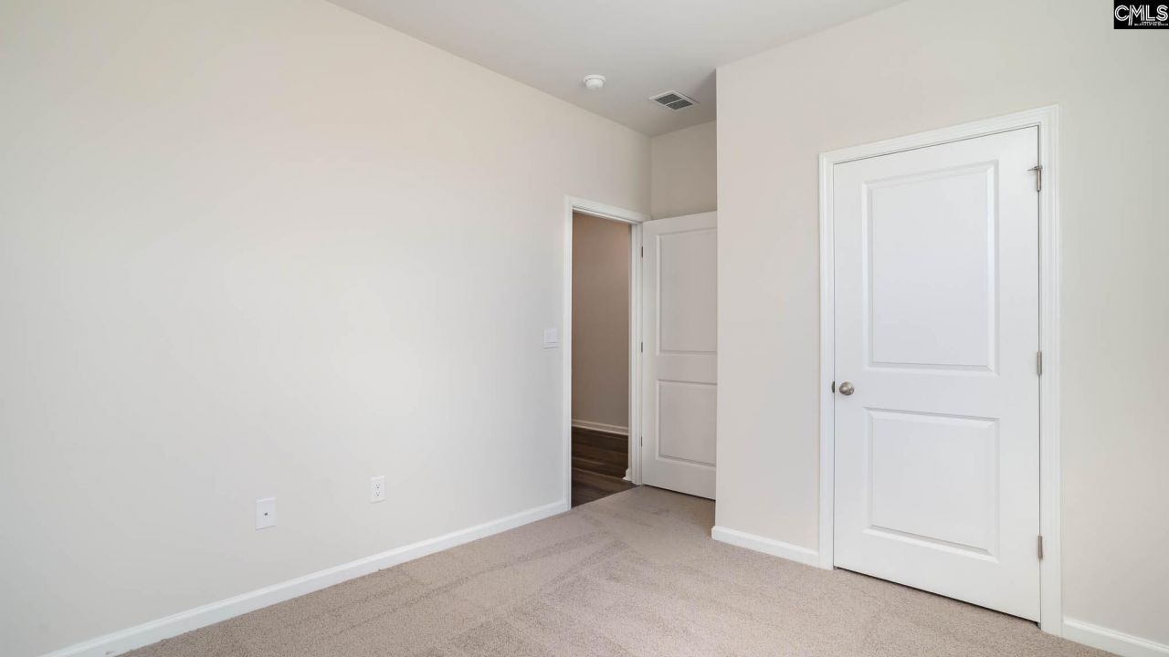 104 Horatio Lane Photo 24