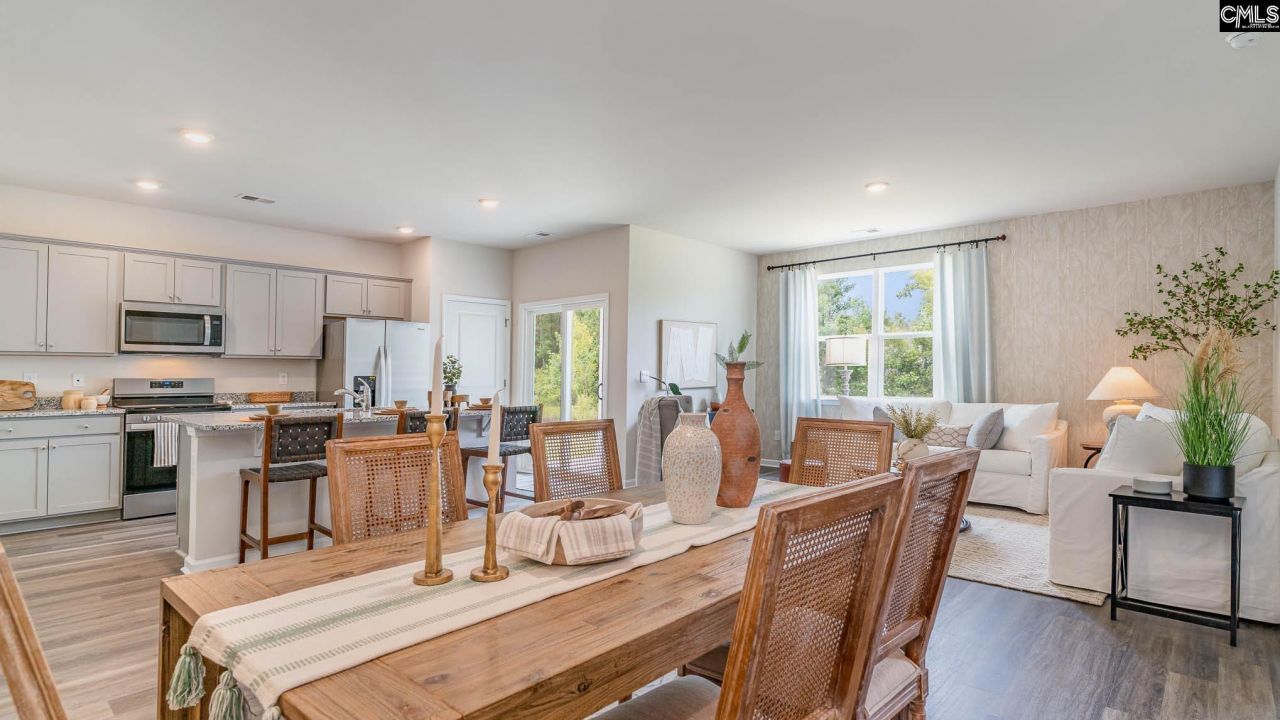 104 Horatio Lane Photo 5