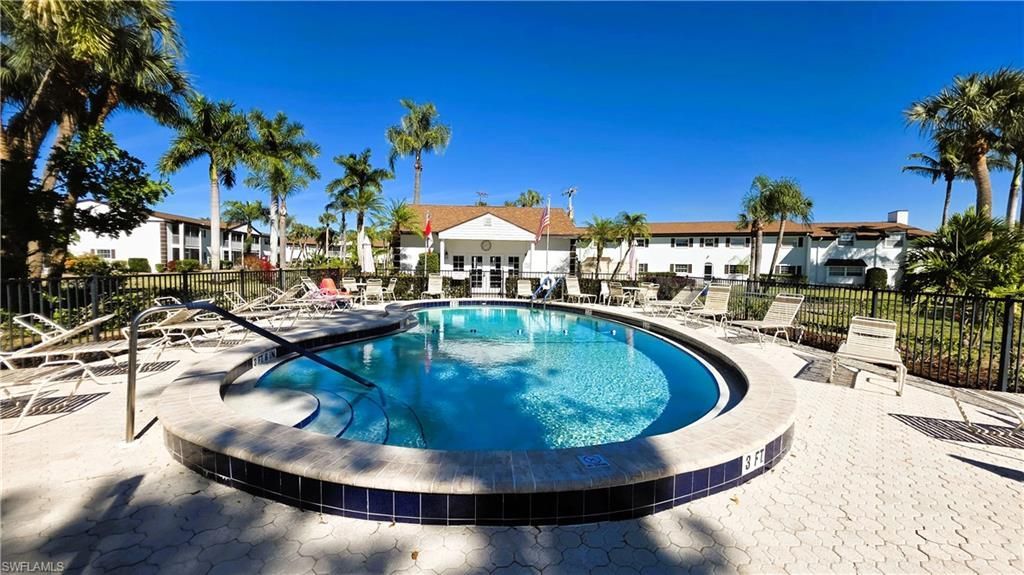 7049 New Post Dr, Unit 7, North Fort Myers, FL 33917 Photo